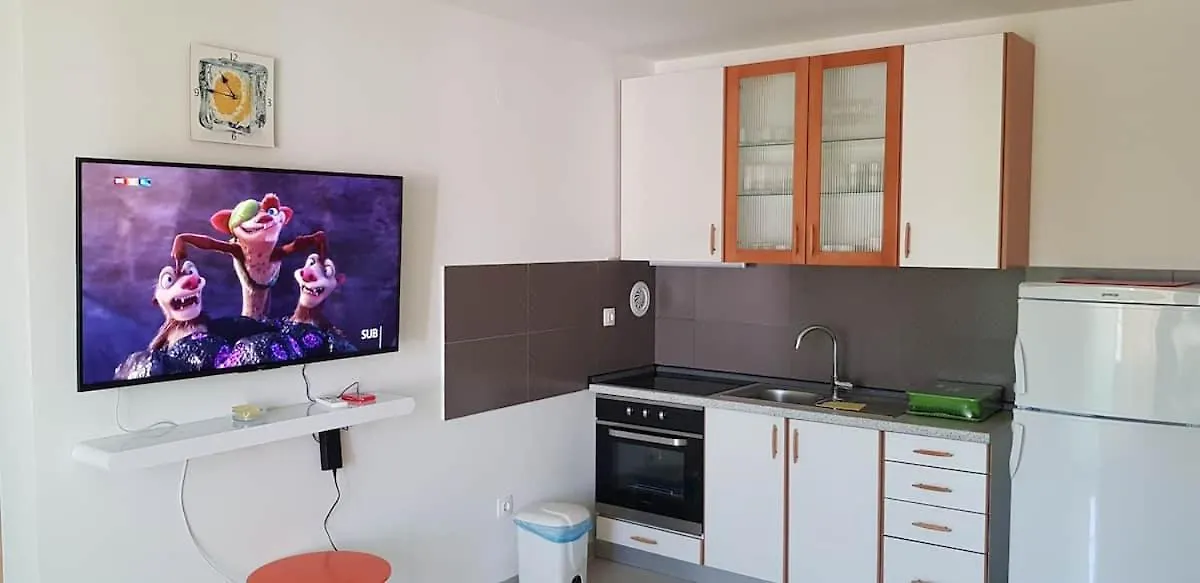 Abc Apartmani Vrsi 0*,